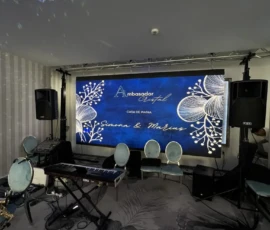 Salon Crystal